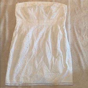 Eyelet white strapless dress.